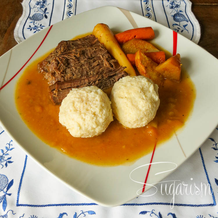 Rinderbraten mit Paleo-Blumenkohl-Knödel